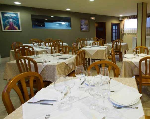 Hotel El Refugio 3 Estrellas Cobreces Restoran foto