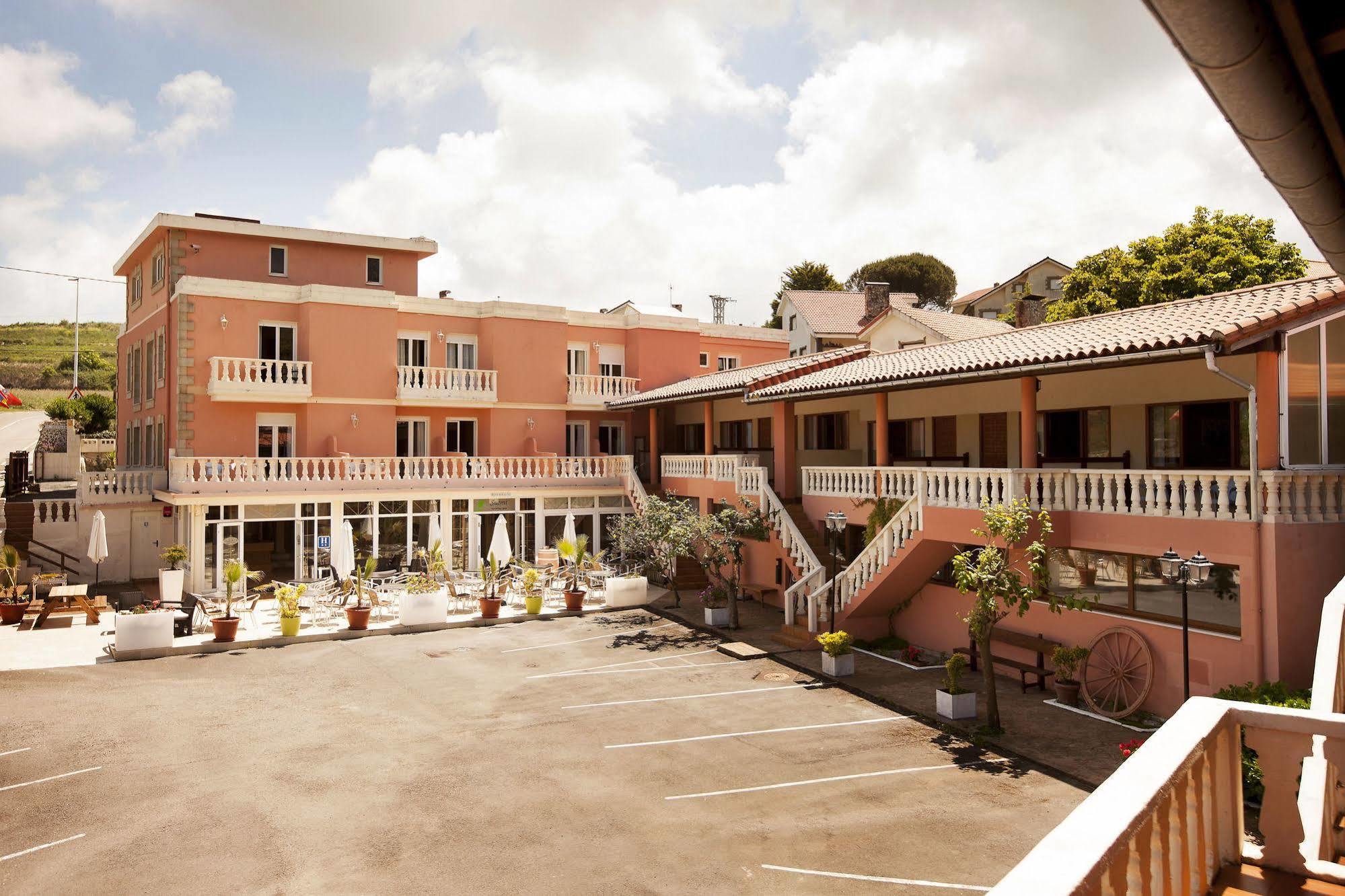 Hotel El Refugio 3 Estrellas Cobreces Bagian luar foto