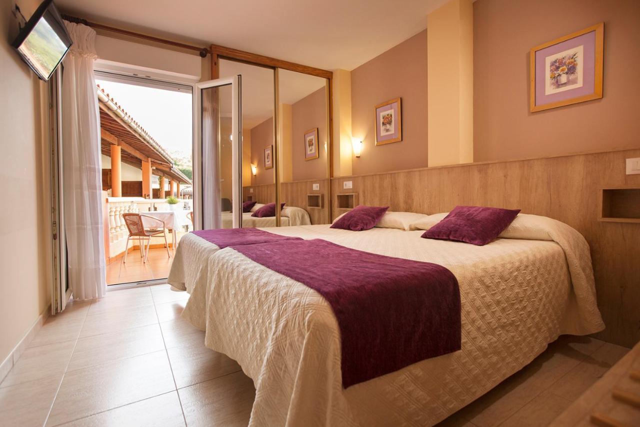 Hotel El Refugio 3 Estrellas Cobreces Bagian luar foto
